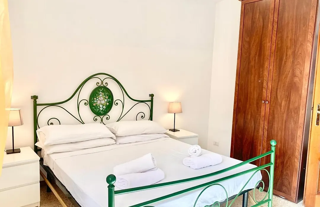 Dalitourism - Vatican Apartment 9-1