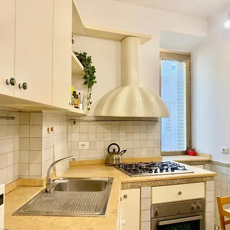 Dalitourism - Vatican Apartment 9-2